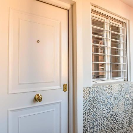 Apartamento En La Plaza De Lavapies Para 4 Personas Мадрид Екстериор снимка