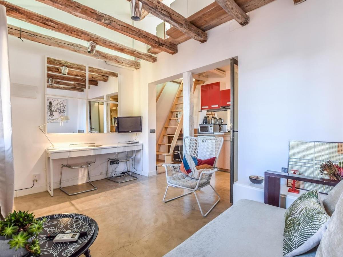Apartamento En La Plaza De Lavapies Para 4 Personas Мадрид Екстериор снимка