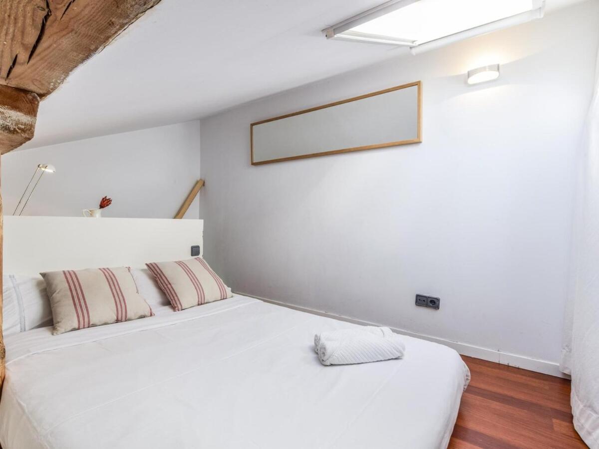 Apartamento En La Plaza De Lavapies Para 4 Personas Мадрид Екстериор снимка